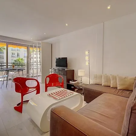 Moderne Et Lumineux Proche Croisette A0b132