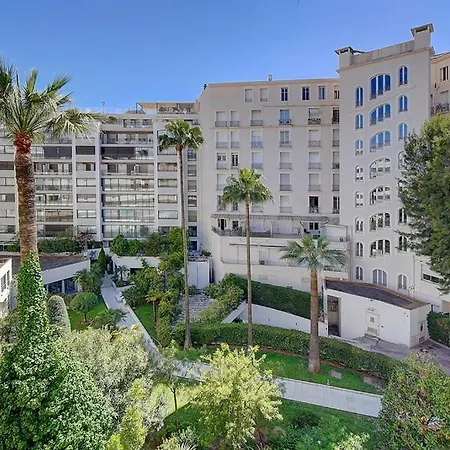 Moderne Et Lumineux Proche Croisette A0b132 Apartment