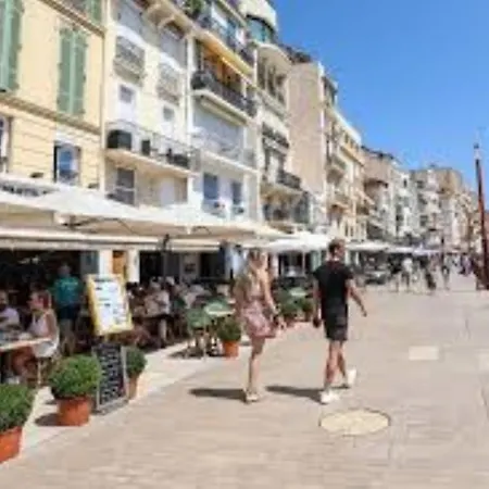 Moderne Et Lumineux Proche Croisette A0b132 Apartment Cannes